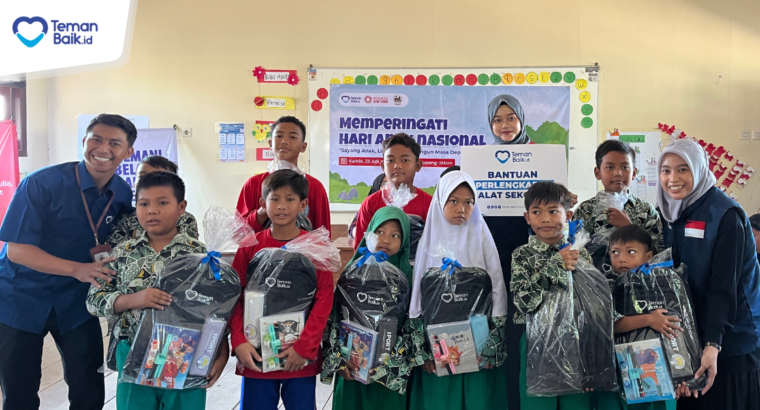 Penyaluran Hari Anak SDN Kupang 4 Jabon